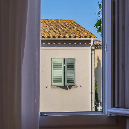 Le Semiramis 2 L Moderne L Shellter-rentals Saint-Tropez